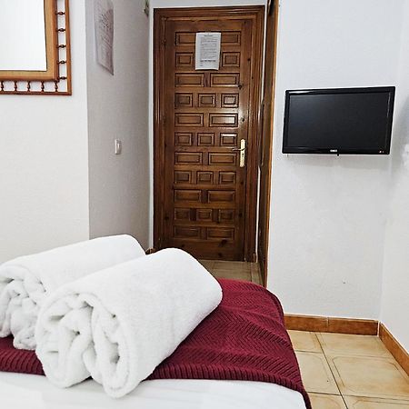 Hotel San Vicente - Centro Playa Коніль-де-ла-Фронтера Екстер'єр фото