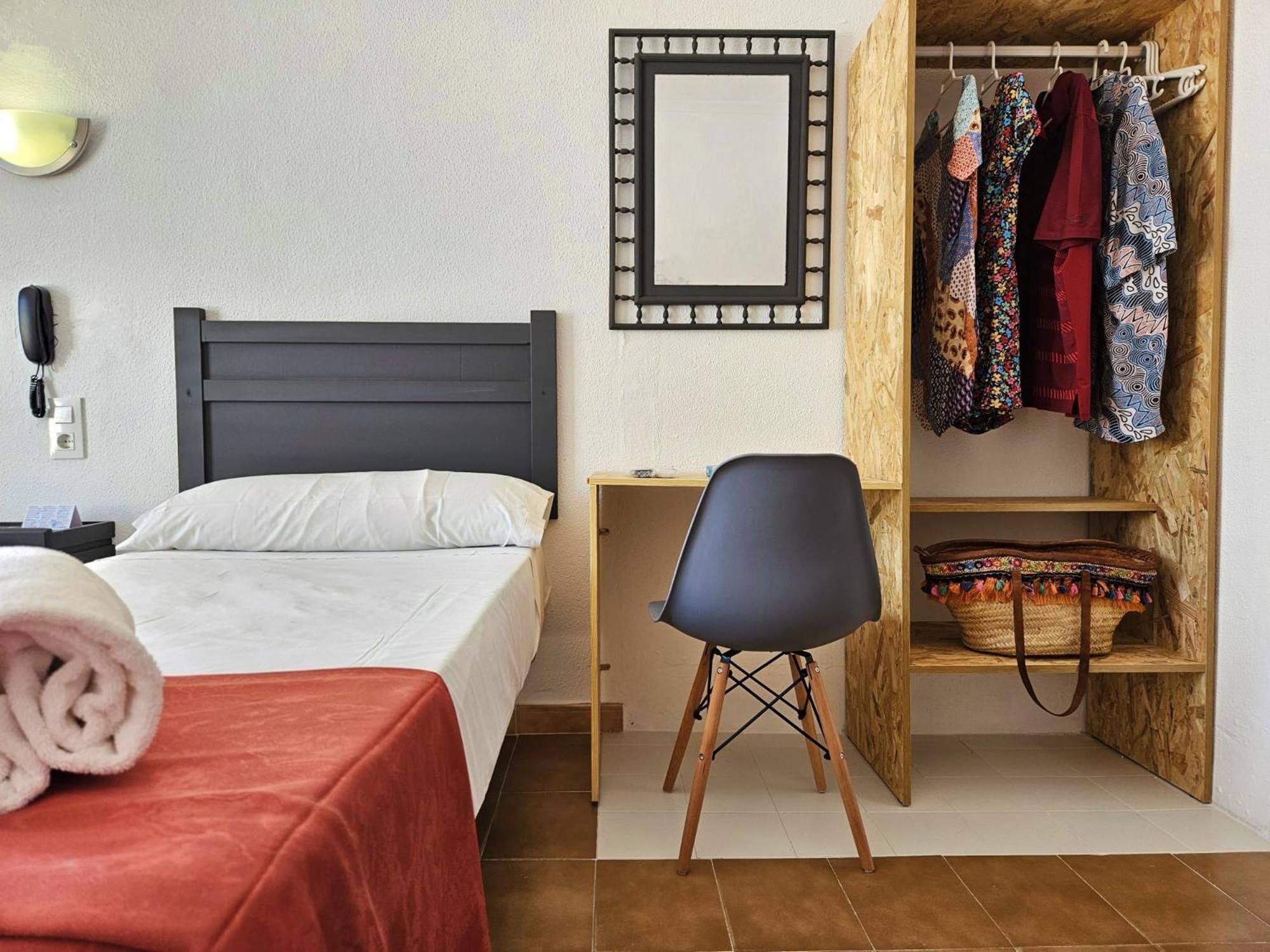 Hotel San Vicente - Centro Playa Коніль-де-ла-Фронтера Екстер'єр фото